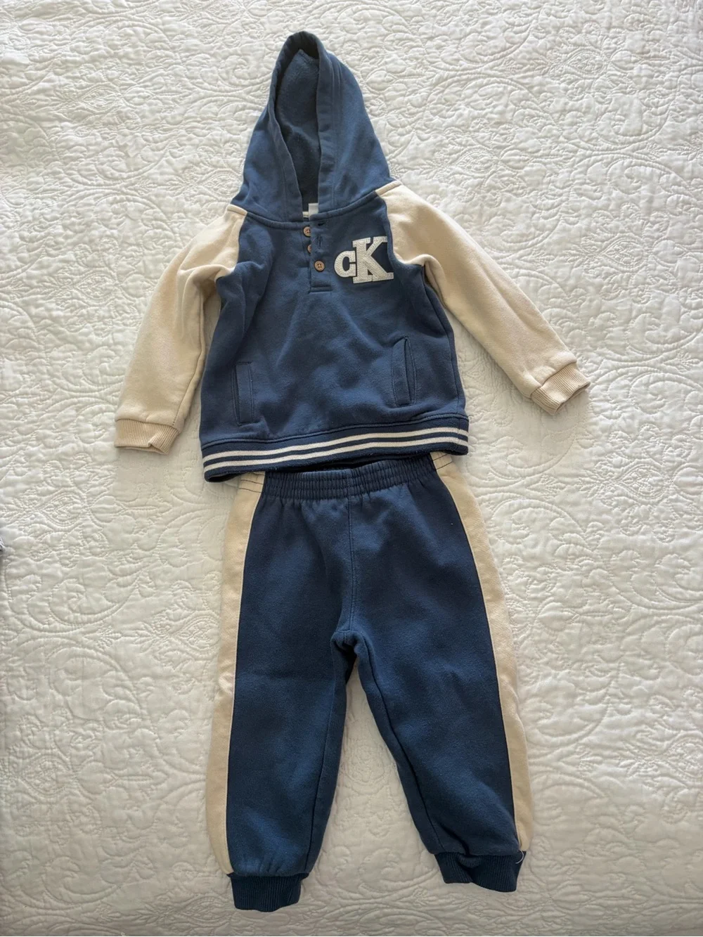 Calvin Klein Kids Navy and Cream Hooded Sweatpants Set